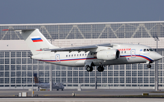 Rossiya Airlines Antonov AN-148 - Foto: Benjamin Exenberger