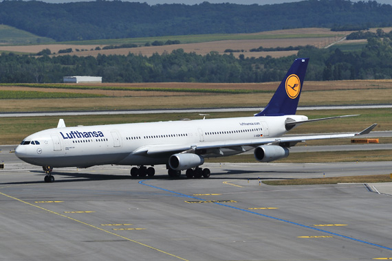 Noch bis mindestens Ende August setzt die AUA auf der Strecke Wien - Dubai - Wien einen A340 der Konzernmutter Lufthansa ein - Foto: Austrian Wings Media Crew