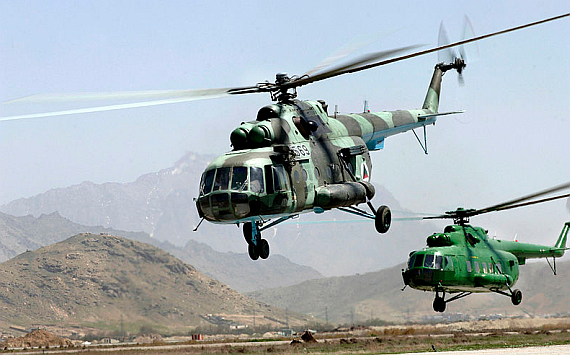 Zwei Mil Mi-17 der afghanischen Streitkräfte (Symbolbild) - Foto: US-Verteidigungsministerium, Tech. Sgt. Cecilio M. Ricardo Jr. / Wiki Commons