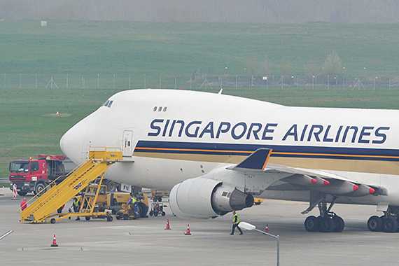Closeup Singapore Airlines Cargo 747-400F 9V-SFN auf dem Kilo-Block in Wien - Foto: PA / Austrian Wings Media Crew