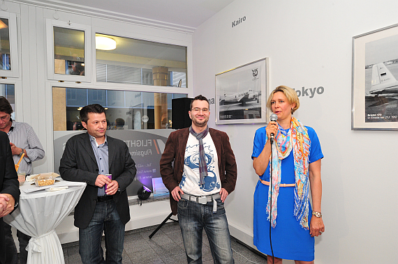 Flightdecksystems Geschäftsführerin Nina Roschek mit Designer Andreas Roesler-Schmidt (Mitte) und Pilot Markus Benesch, einem der Gründer von Flightdecksystems