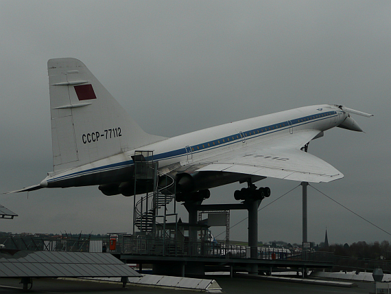 Die Tu-144, hier in Sinsheim ausgestellt, aber auch die Concorde konnten sich nie durchsetzen und waren letzten Endes Wegbereiter für heute moderne Widebodies