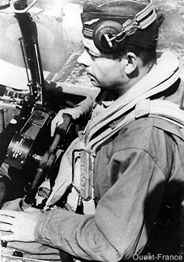 Saint Exupéry im Cockpit einer F-5 Lightning