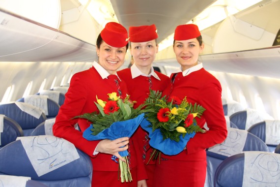 Air Moldova Flight Attendants - Foto: Austrian Wings Media Crew
