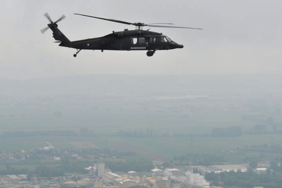 Bundesheer Sikorsky Black Hawk airtoair Foto Huber Austrian Wings Media Crew_9