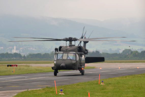 Bundesheer Sikorsky Black Hawk rollt Foto Huber Austrian Wings Media Crew