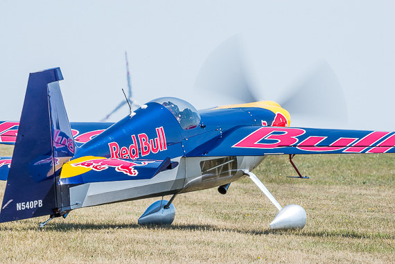 Spitzerberg 2015 Markus Dobrozemsky Red Bull Flying Bulls Zivko Edge 540