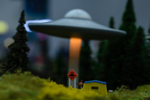 MDobrozemsky Modellbaumesse 2015 UFO