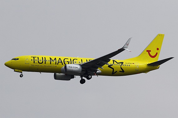 D-ATUG Boeing 737 Split Winglets TUIfly Magic Life Sonderlackierung Foto Kevin Schrenk_002