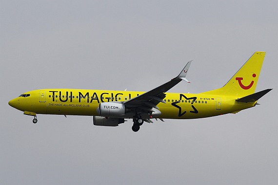 D-ATUG Boeing 737 Split Winglets TUIfly Magic Life Sonderlackierung Foto Kevin Schrenk_003