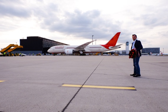 Ulrich Lehner Air India Erstlandung Flughafen Wien 06042016_001