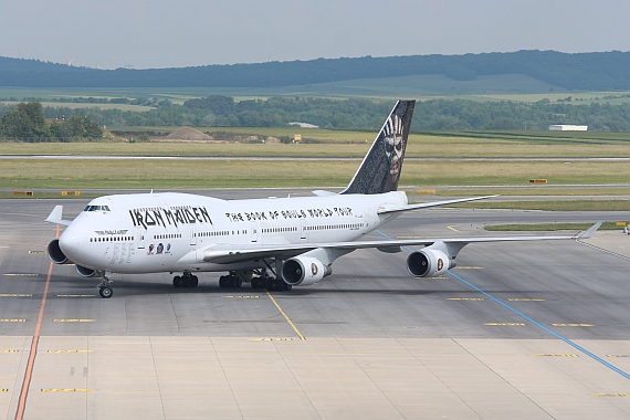 Iron Maiden Boeing 747-400 Ed Force One TF-AAK Foto Kathi Schlapsi_005