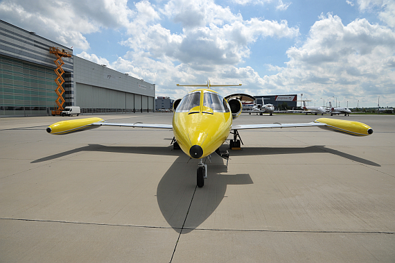 Noch vor kurzem flog die "D-CEXP" als Business Jet in weißer Lackierung, seit Sommer 2016 hebt die Maschine im gelben ÖAMTC-Design und ausschließlich für Rettungsflüge ab - Foto: A. May / Austrian Wings Media Crew