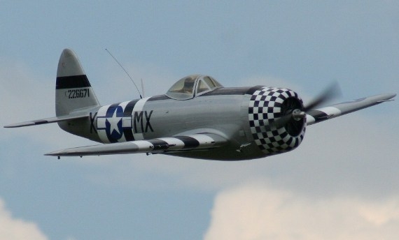 Die P 47 "Thunderbolt" fällt in die Kategorie "Warbird"