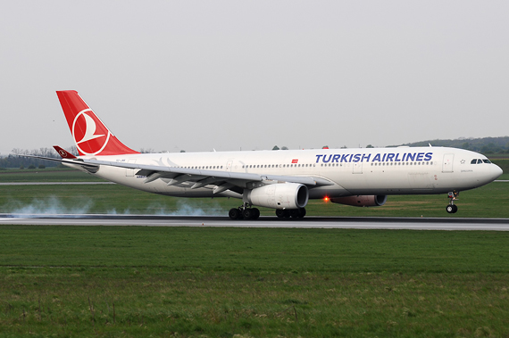 Turkish Airlines Airbus A330-300 - Foto: Chris Jilli
