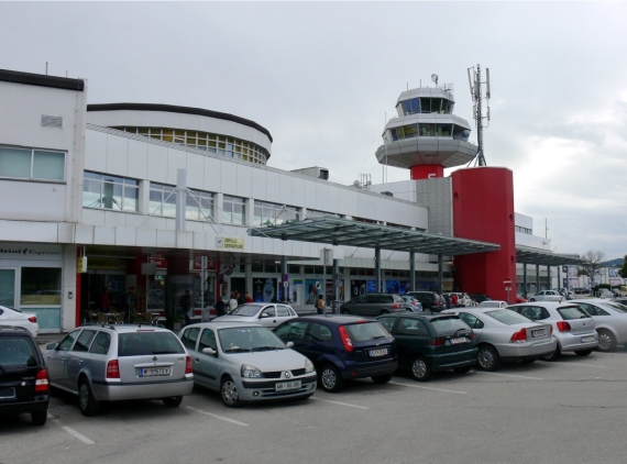 Aeroporto di Klagenfurt (aeroporto di Klagenfurt) .2