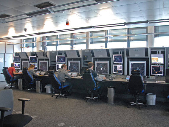 Austro Control: Die österreichische Flugsicherung, Teil II ...