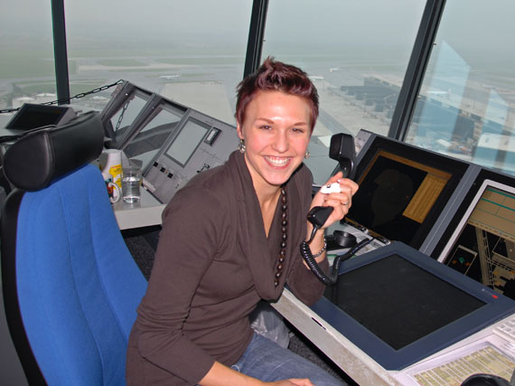 Austrian Wings besuchte die Fluglotsen der Austro Control bei ihrer Arbeit - Foto: P. Radosta / Austrian Wings