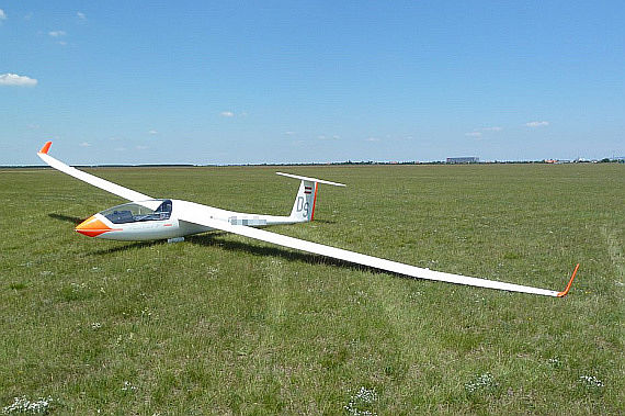 Ventus 2b Segelflugzeug symbolbild Sujetbild Foto Anton Wildberger