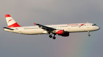 Austrian AIrlines Airbus A321 OE-LBA - Foto Austrian Wings Media Crew