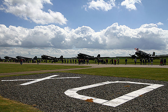 Dux_Ramp_C-47s