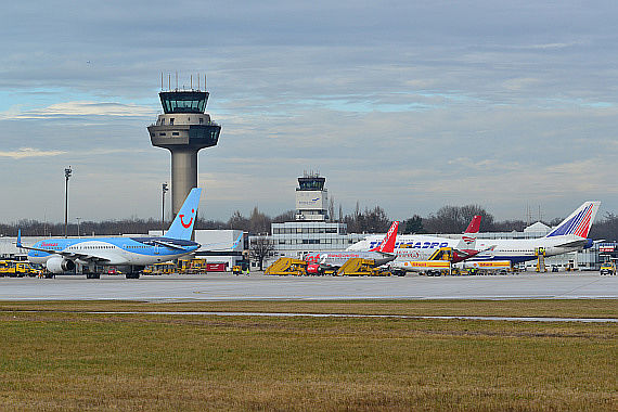 Flughafen Salzburg Jänner 2014 Symbolbild Sujetbild_2 Foto PA Austrian Wings Media Crew
