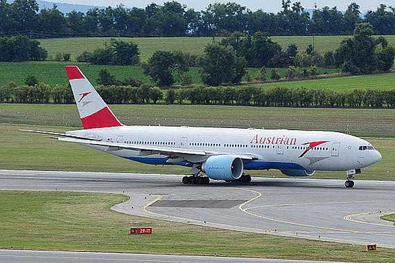 AUA Austrian Airlines Boeing 777 OE-LBP Foto PA Austrian Wings Media Crew