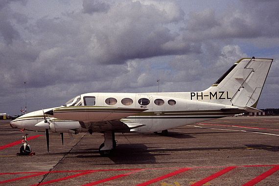 Cessna 414 Foto Harro Ranter via Wikipedia