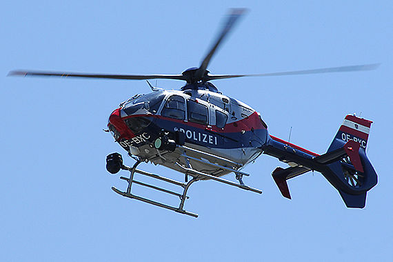 Flugpolizei Eurocopter EC-135 EC135 OE-BXC Sujetbild Symbolbild_1 Foto PA Austrian Wings Media Crew
