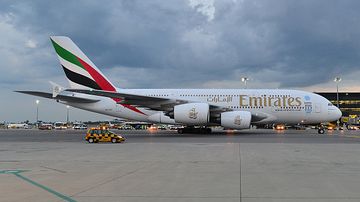 Emirates A380 A6-EES Erstlandung Wien Rollen PA Austrian Wings Media Crew