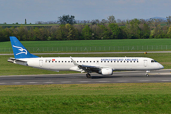 Montenegro Airlines Embraer E190 4O-AOA Foto PA Austrian Wings Media Crew