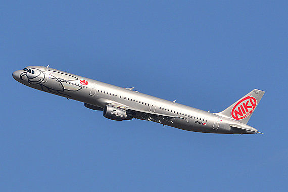 NIKI Airbus A321 OE-LES Foto PA Austrian Wings Media Crew