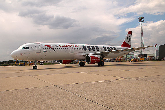 Austrian Airlines AUA Airbus A321 OE-LBA ÖFB-Design - Foto: Aig / Austrian Wings Media Crew