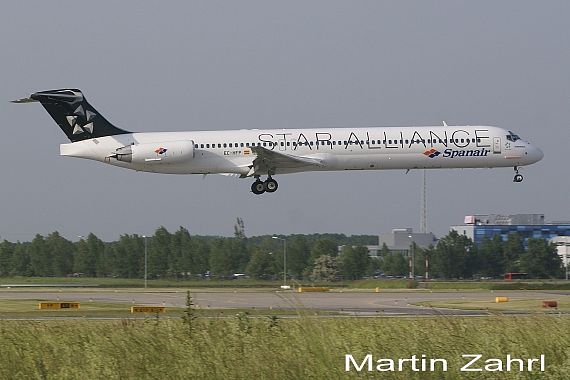 Spanair MD-82 EC-HFPMartin Zahrl