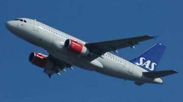 SAS Scandinavian Airlines Airbus A319 OY-KBR Foto Huber Austrian Wings Media Crew