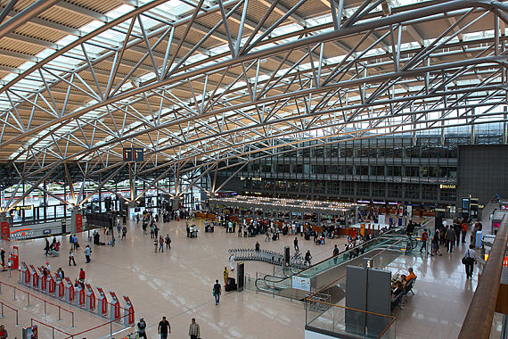 Terminal 1 des Flughafen Hamburg - Foto: Christian Zeilinger