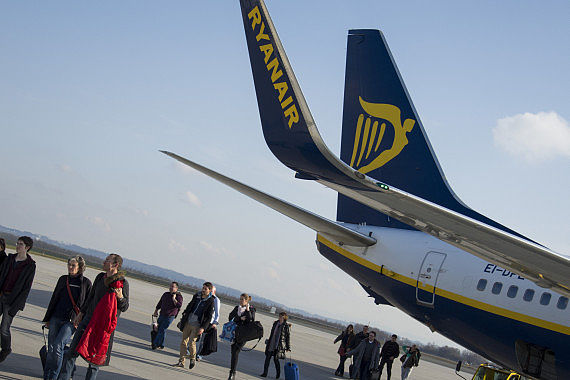 Ryanair Passagiere Ankunft - Foto Austrian Wings Media Crew