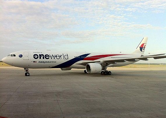 Airbus A330-300, Reg.: 9M-MTE