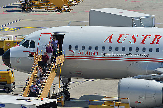 AUA Austrian Airlines Passagiere Symbolbild Sujetbild Foto Huber Austrian Wings Media Crew