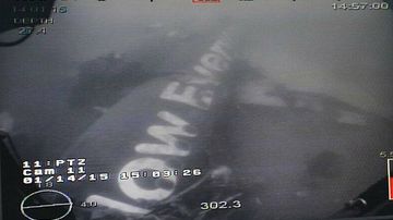 AirAsia Wreckage_1 credit verteidigungsministerium singapur via facebook
