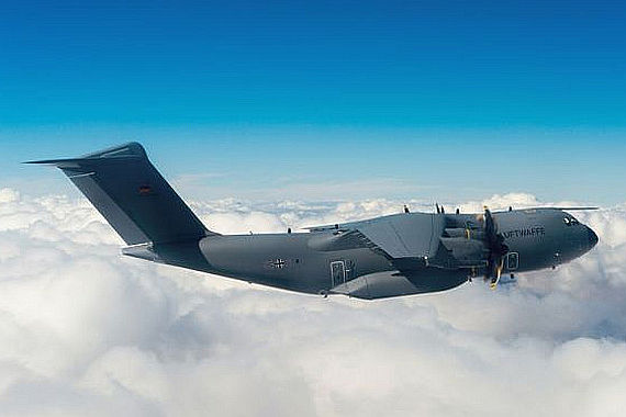 Deutsche Luftwaffe Bundeswehr Airbus A400M im Flug Foto Airbus
