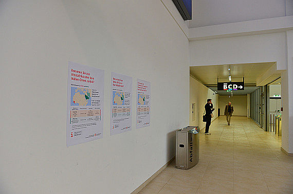 Ebola Infoplakate Flughafen Wien_1 Foto PHuber