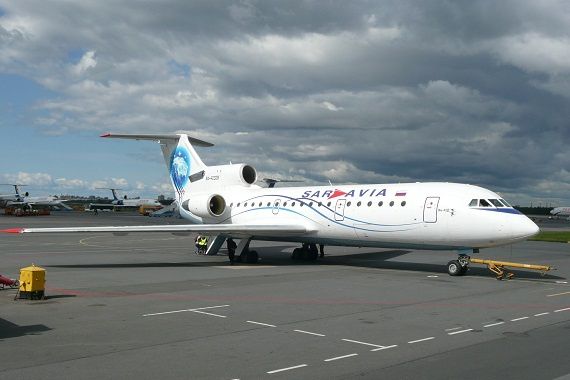 Titelbild Yak-42 Roman Maierhofer