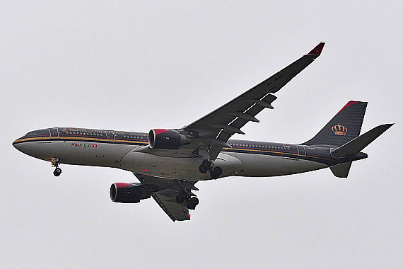 Royal Jordanian Airbus A330-200 JY-AIF Anflug Piste 29 Foto PA Austrian Wings Media Crew
