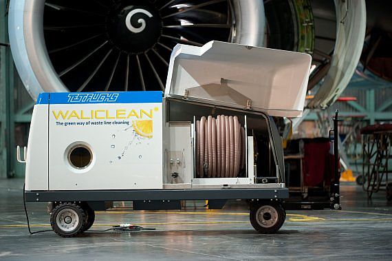 Waliclean im Einsatz bei der AUA-Technik - Foto: Austrian Airlines