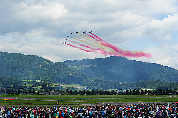 Airpower 2013 Patrulla Águila Display spanische Farben