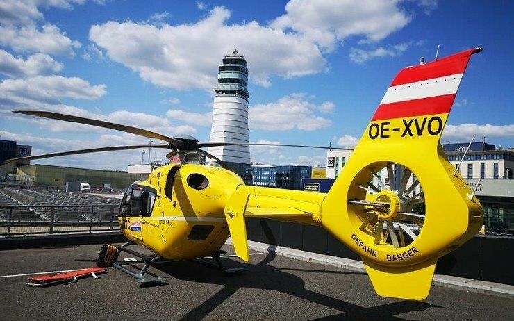 Arbeitsunfall Am Vie Christophorus 9 Im Einsatz Austrian Wings