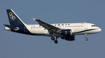 Airbus A319 von Olympic Air - Foto: Igor Dvurekov / Wiki Commons