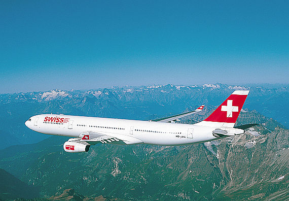 Airbus A340 von SWISS im Flug Foto: SWISS