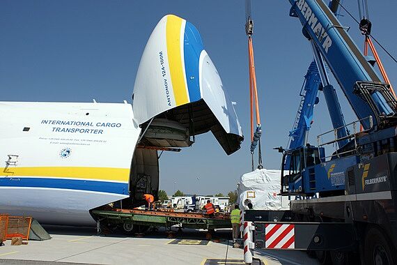 Antonov AN-124 Linz Gerald Engertsberger